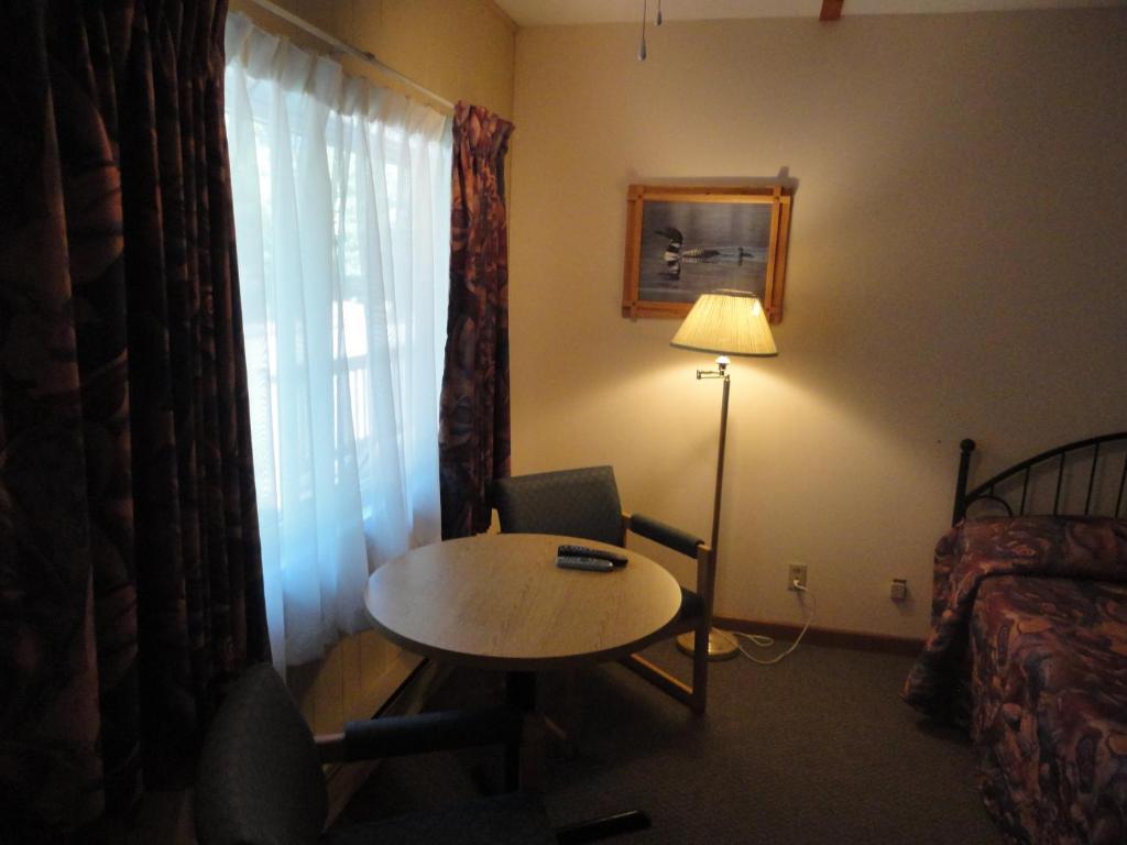 The Nordic Inn Dorset Bagian luar foto