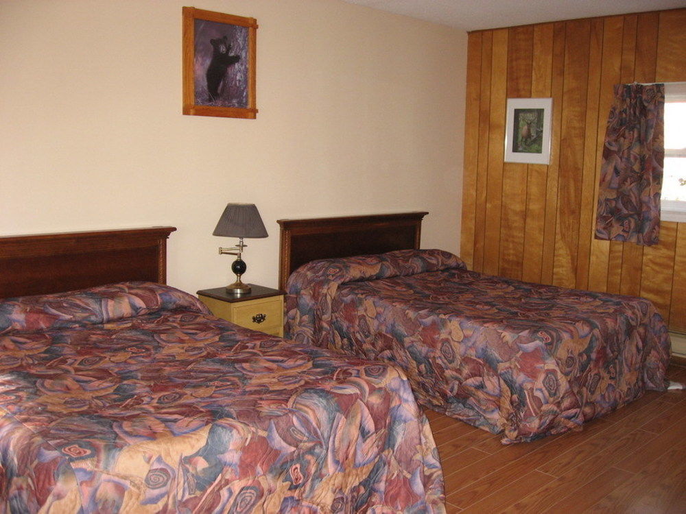 The Nordic Inn Dorset Bagian luar foto